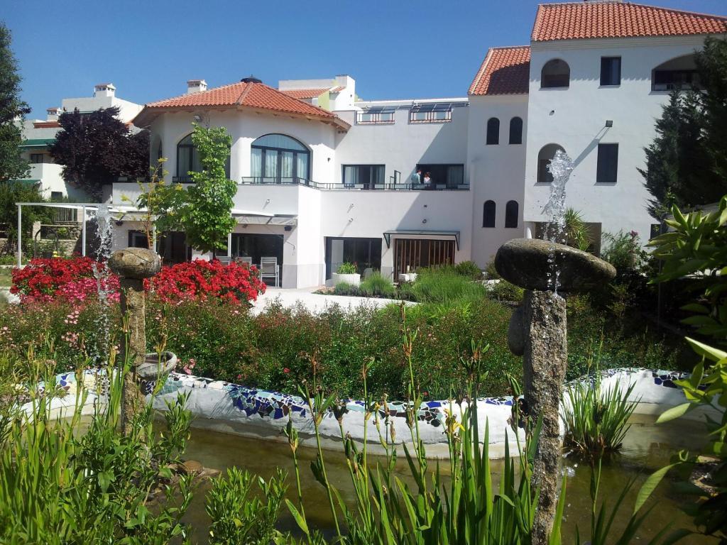 Amalurra Granada Hotel Caparacena Exterior photo