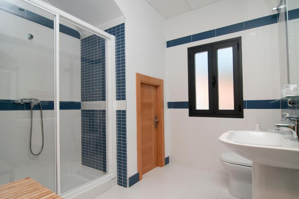 Amalurra Granada Hotel Caparacena Room photo
