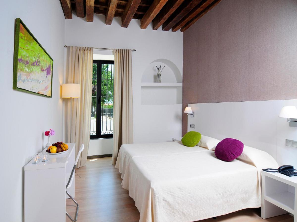 Amalurra Granada Hotel Caparacena Room photo