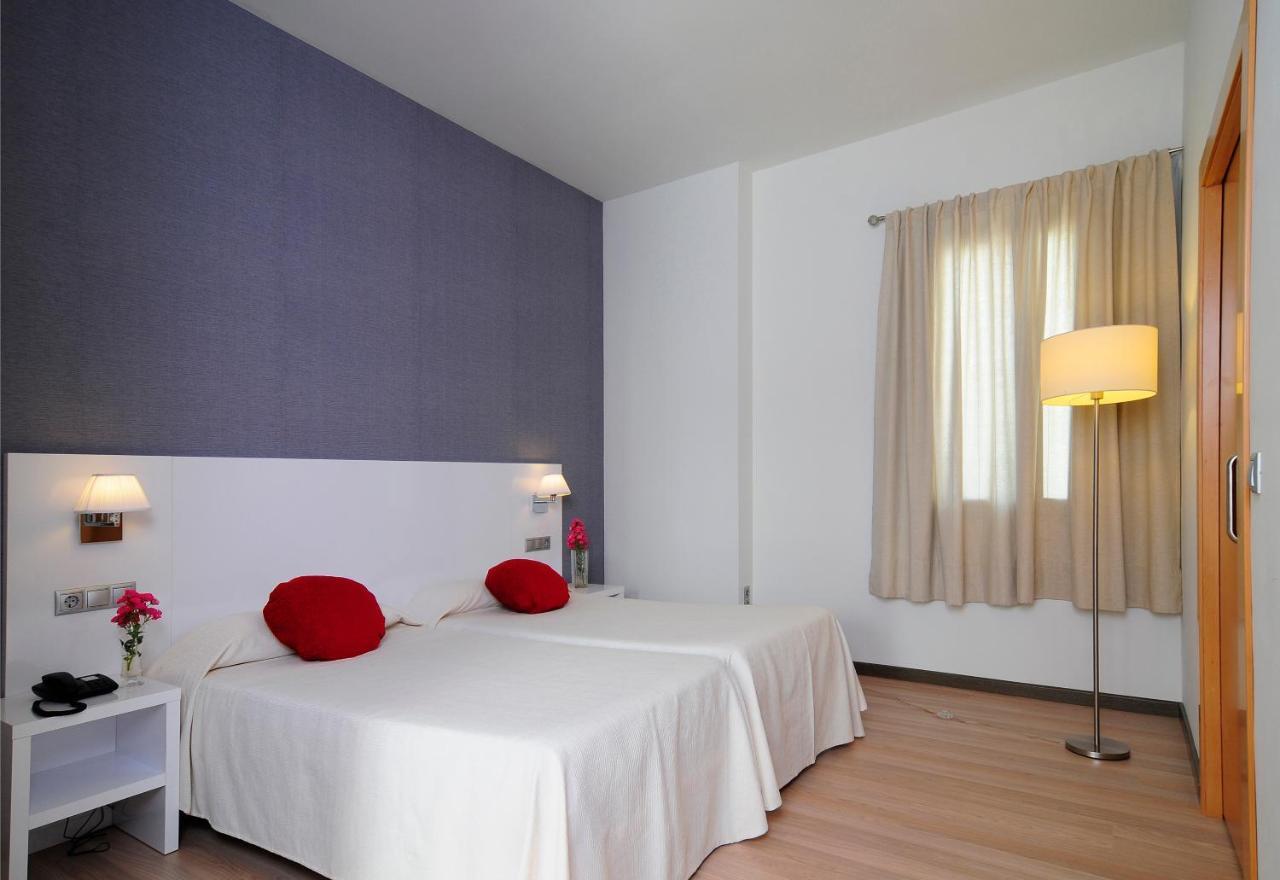 Amalurra Granada Hotel Caparacena Room photo