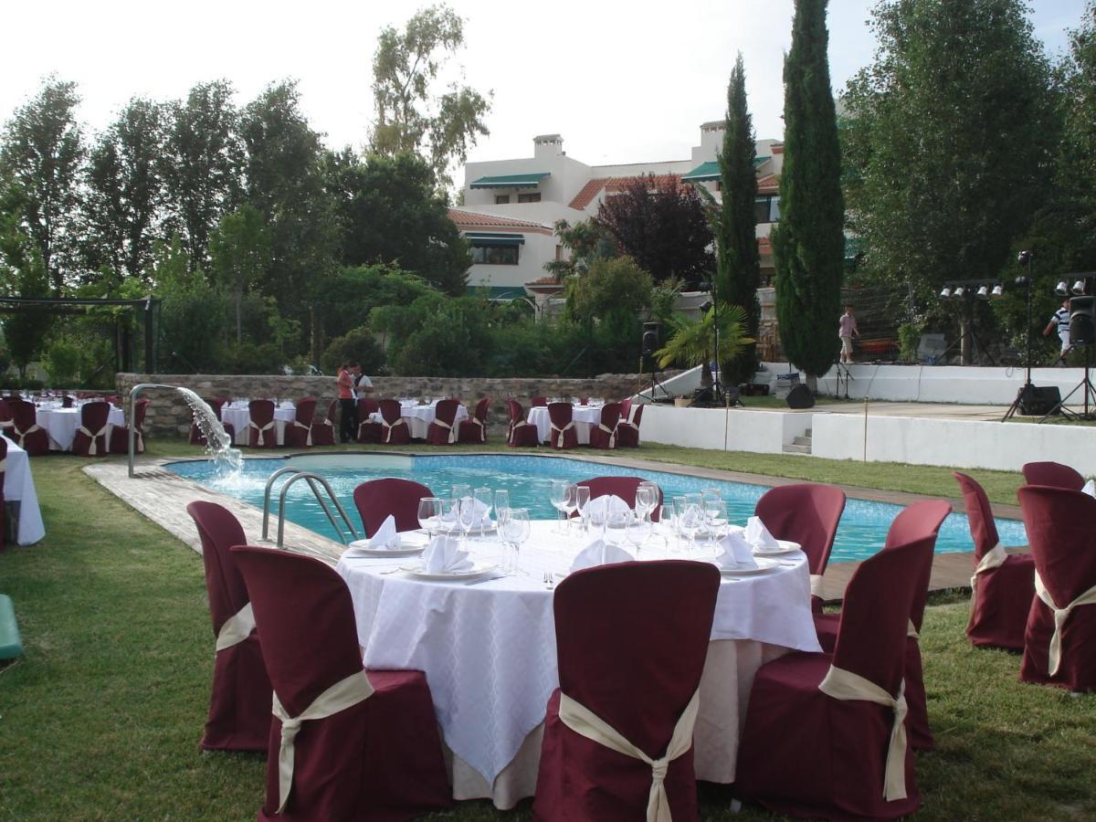Amalurra Granada Hotel Caparacena Exterior photo
